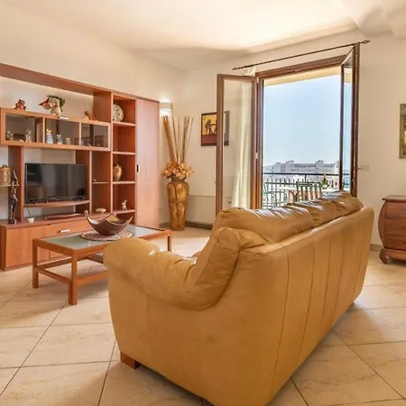 Studio Fur 5 Personen Ca 95 Qm In Gallipoli, Apulien Provinz Lecce Apartment